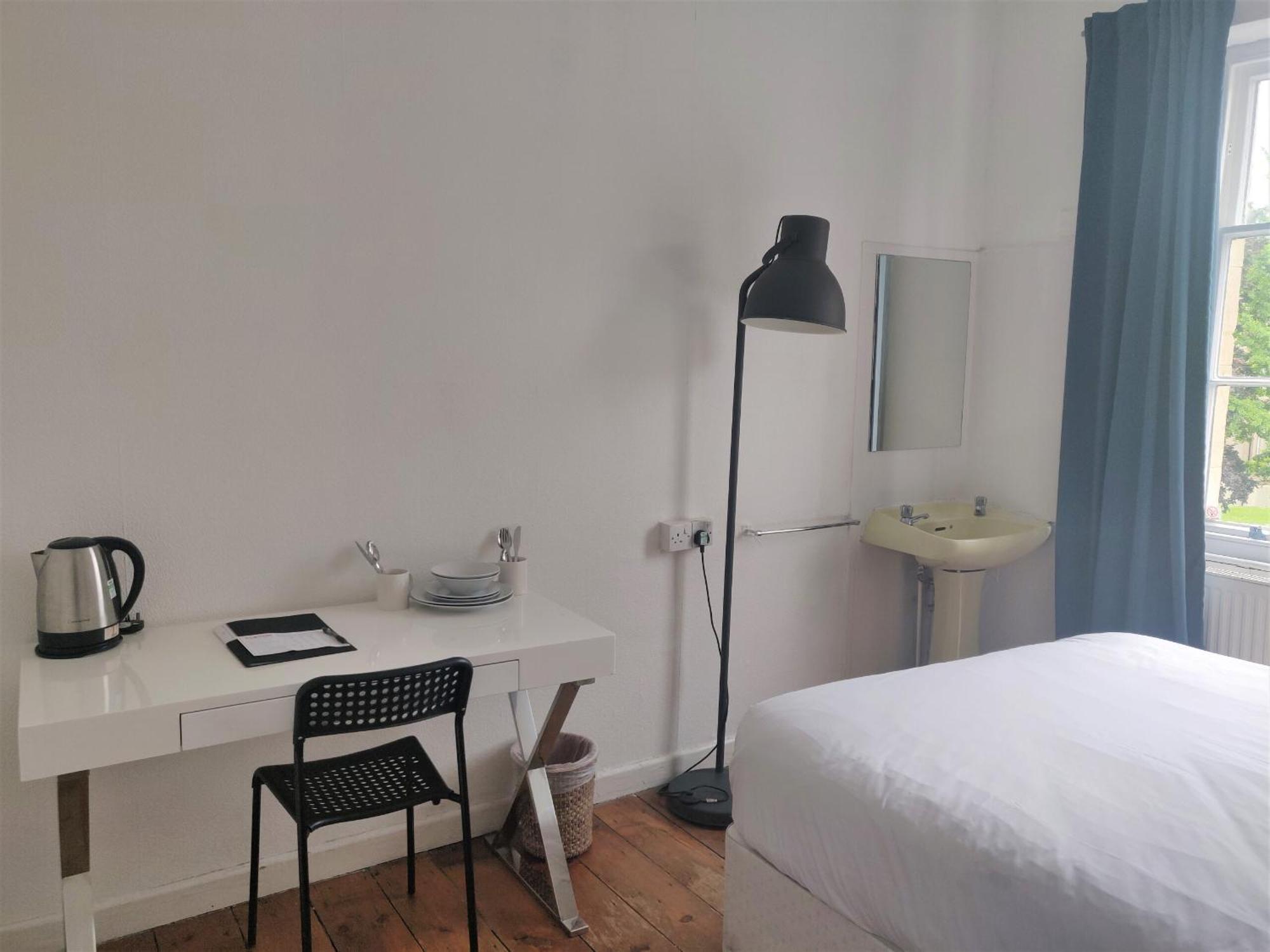 Westbourne Place Rooms - By Clifton Short Lets บริสตอล ห้อง รูปภาพ