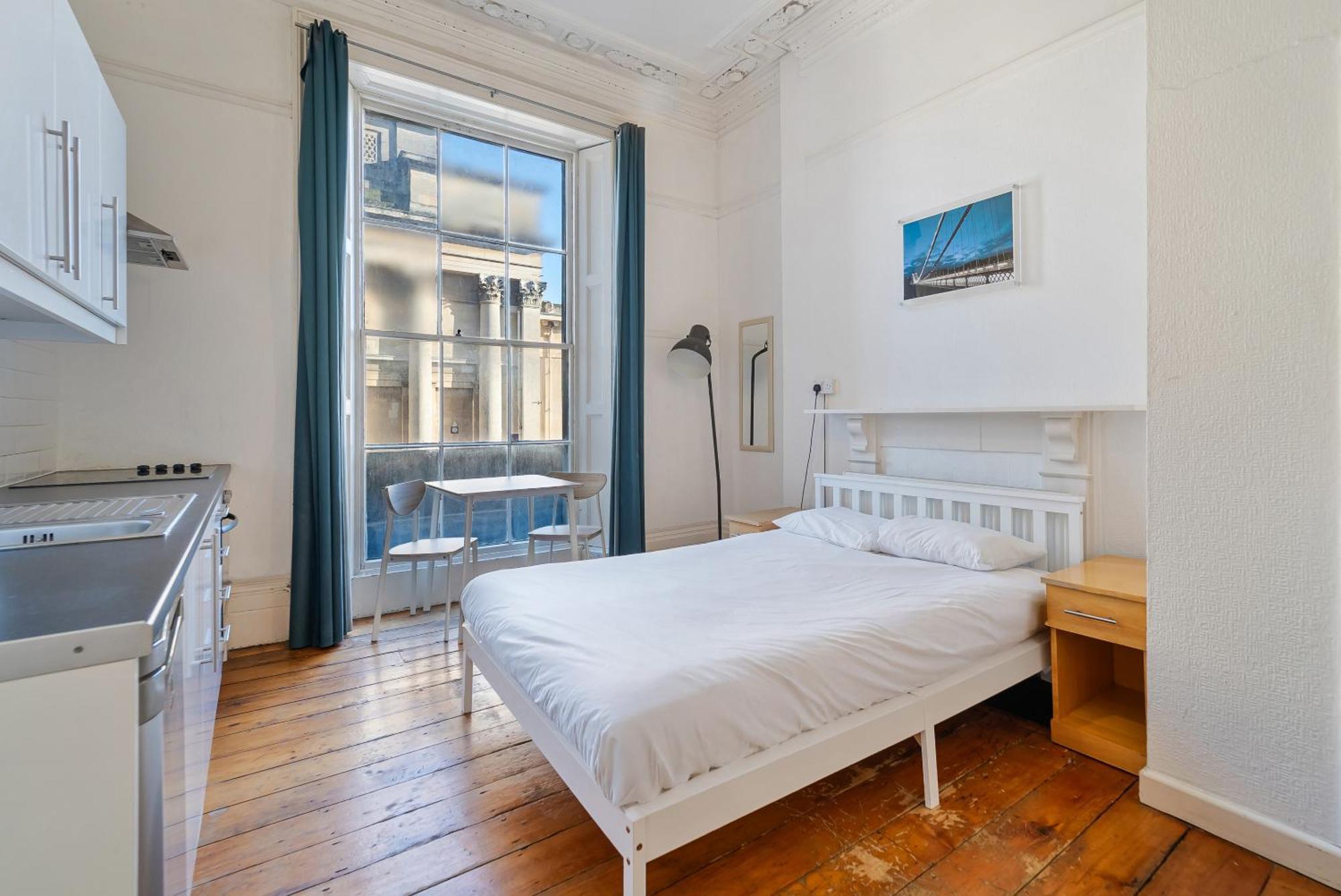 Westbourne Place Rooms - By Clifton Short Lets บริสตอล ห้อง รูปภาพ